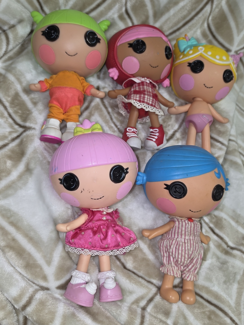 Lalaloopsy Mini Doll Lot of 5 MGA Mixed Characters Clothes Shoes TLC - Picture 2 of 5